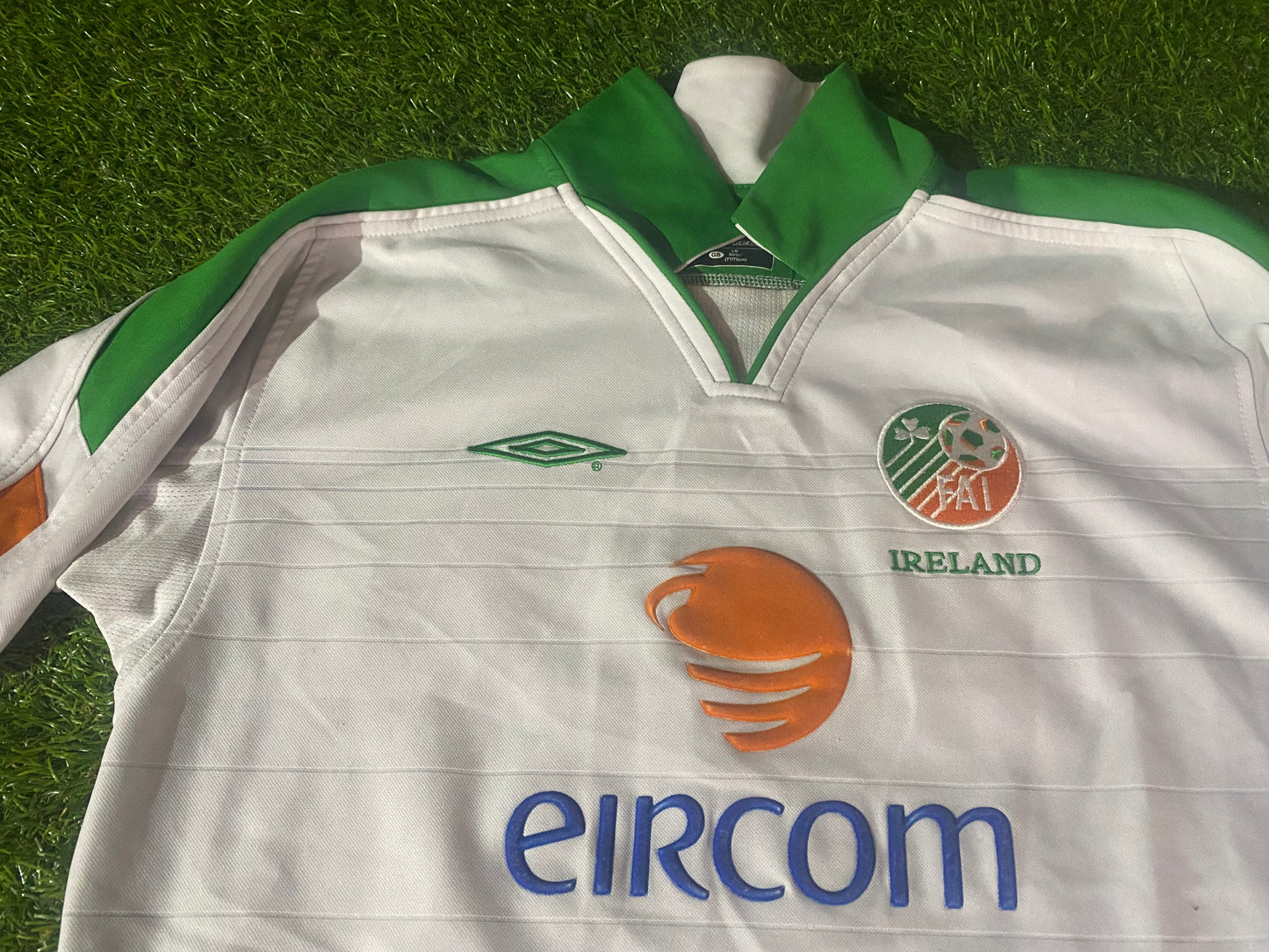 Republic of Ireland Eire Irish Soccer Football Large Boys 10-12 Year Old Vintage Away Jersey