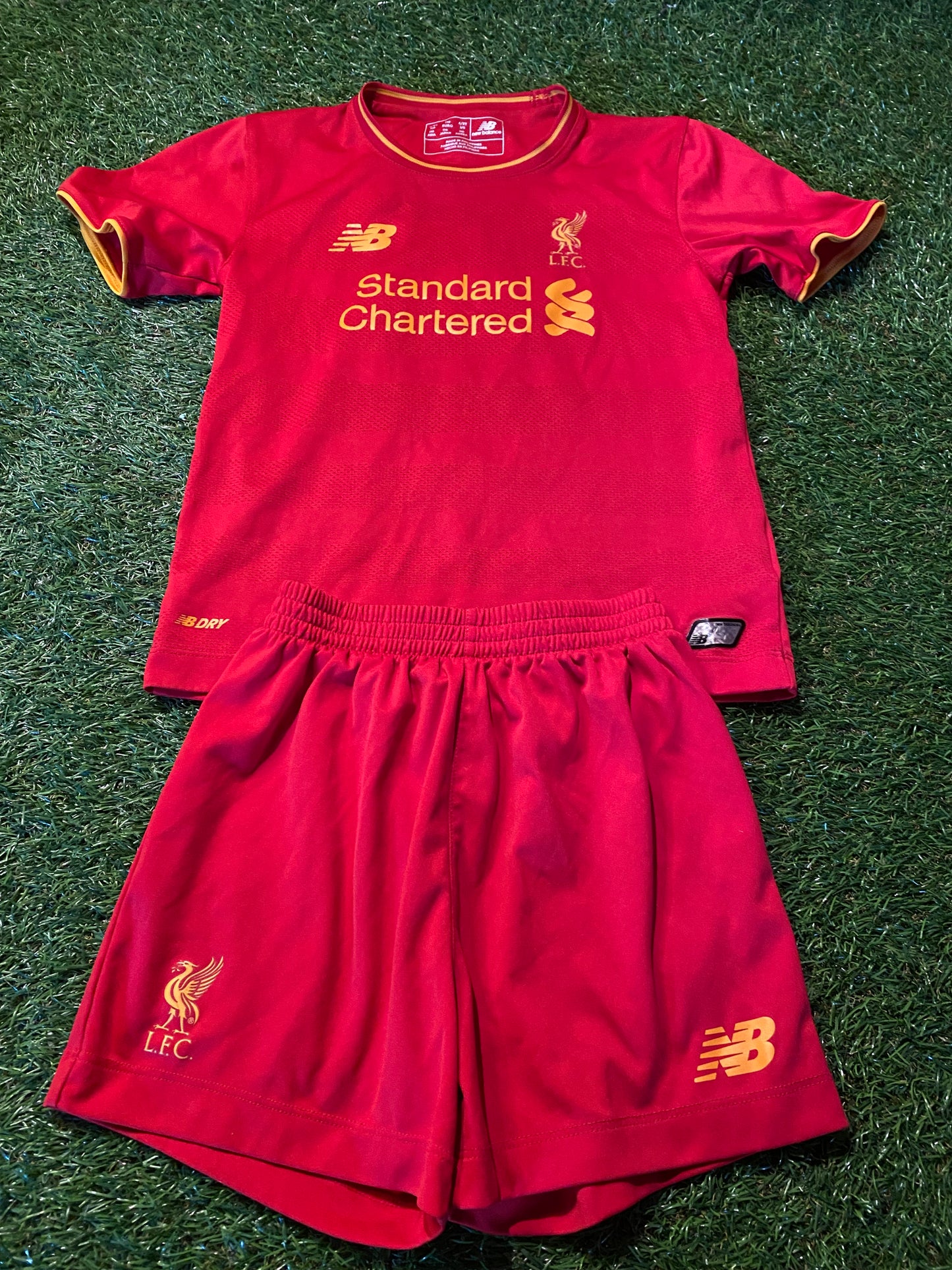 Liverpool FC England Football Boys Girls 4-5 Year Old New Balance Top & Shorts Set