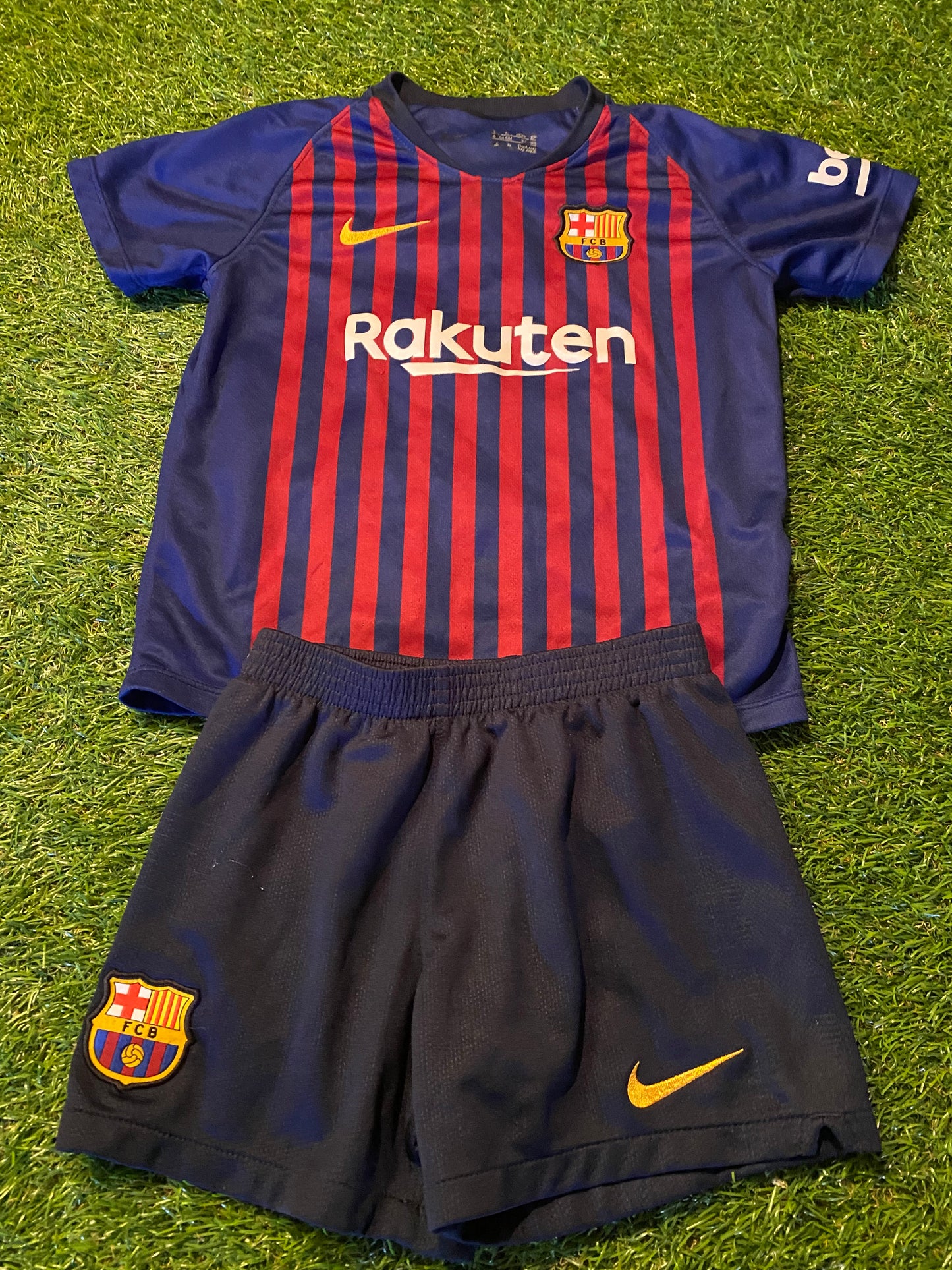 FCB Barcelona Spain Espana Football Kids 3-4 Year Old Nike Made Top & Shorts Set