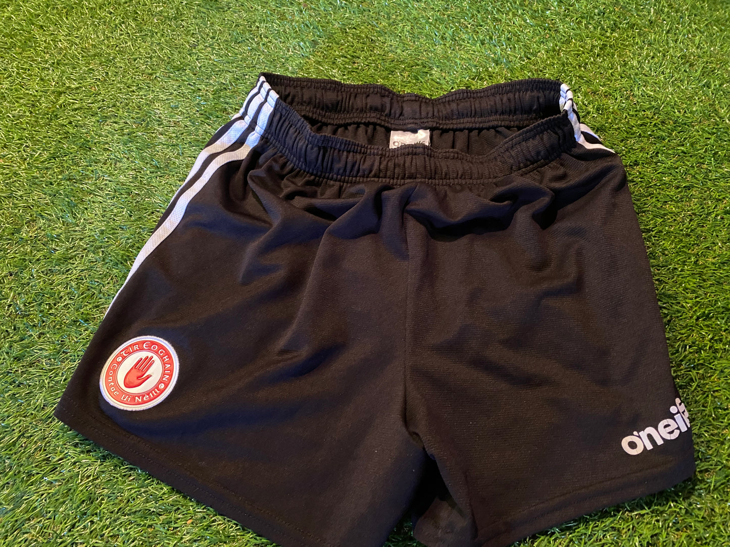 Co Tyrone GAA Gaelic Football Hurling Medium Mans 32-34 Inch Waist Shorts