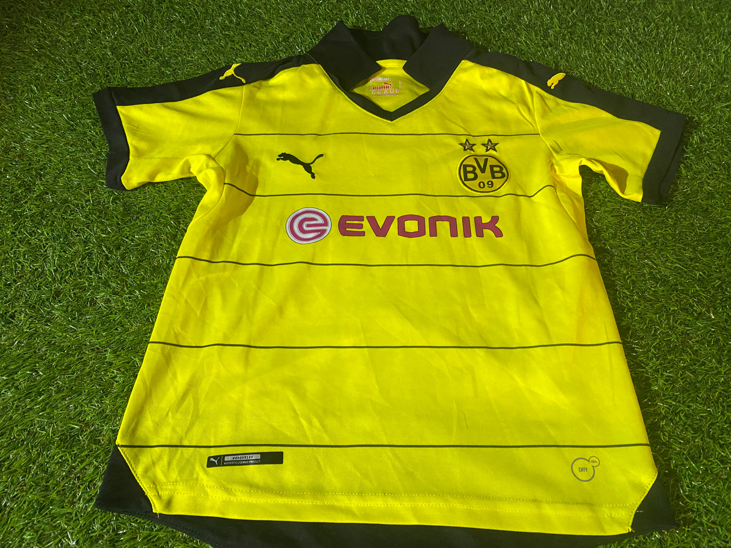 Borussia Dortmund Soccer Football Small Boys 7-8 Year Old Puma Neuss no11 Home Jersey