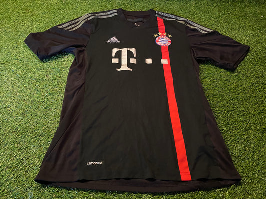 Bayern Munich Munchen German Germany Football Medium Mans Gotze no19 Adidas Away Jersey