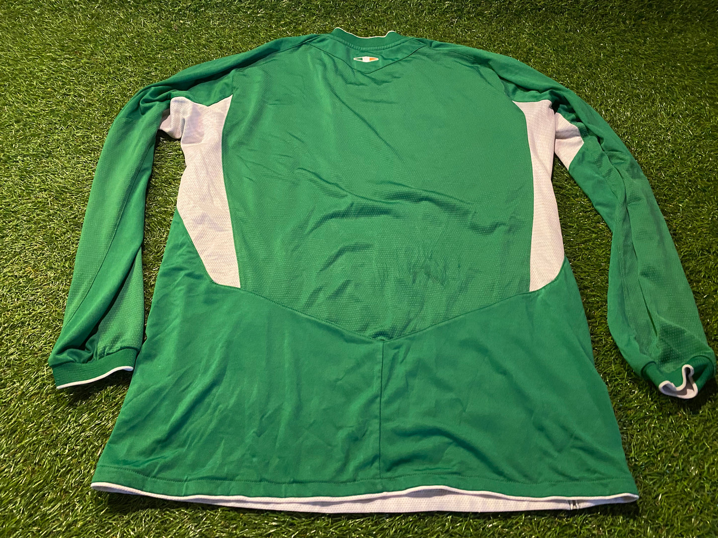 Republic of Ireland Eire Irish Football Soccer Medium Mans Long Sleeved Home Jersey