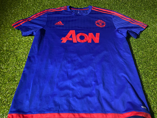 Manchester United England Football XL Extra Large Mans Adidas Made Leisure Jersey / Shirt