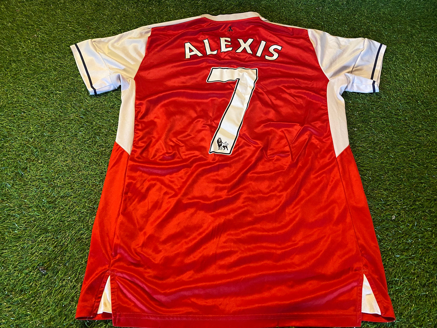 Arsenal England Football Soccer Medium Mans Puma Made Alexis no7 Home Jersey