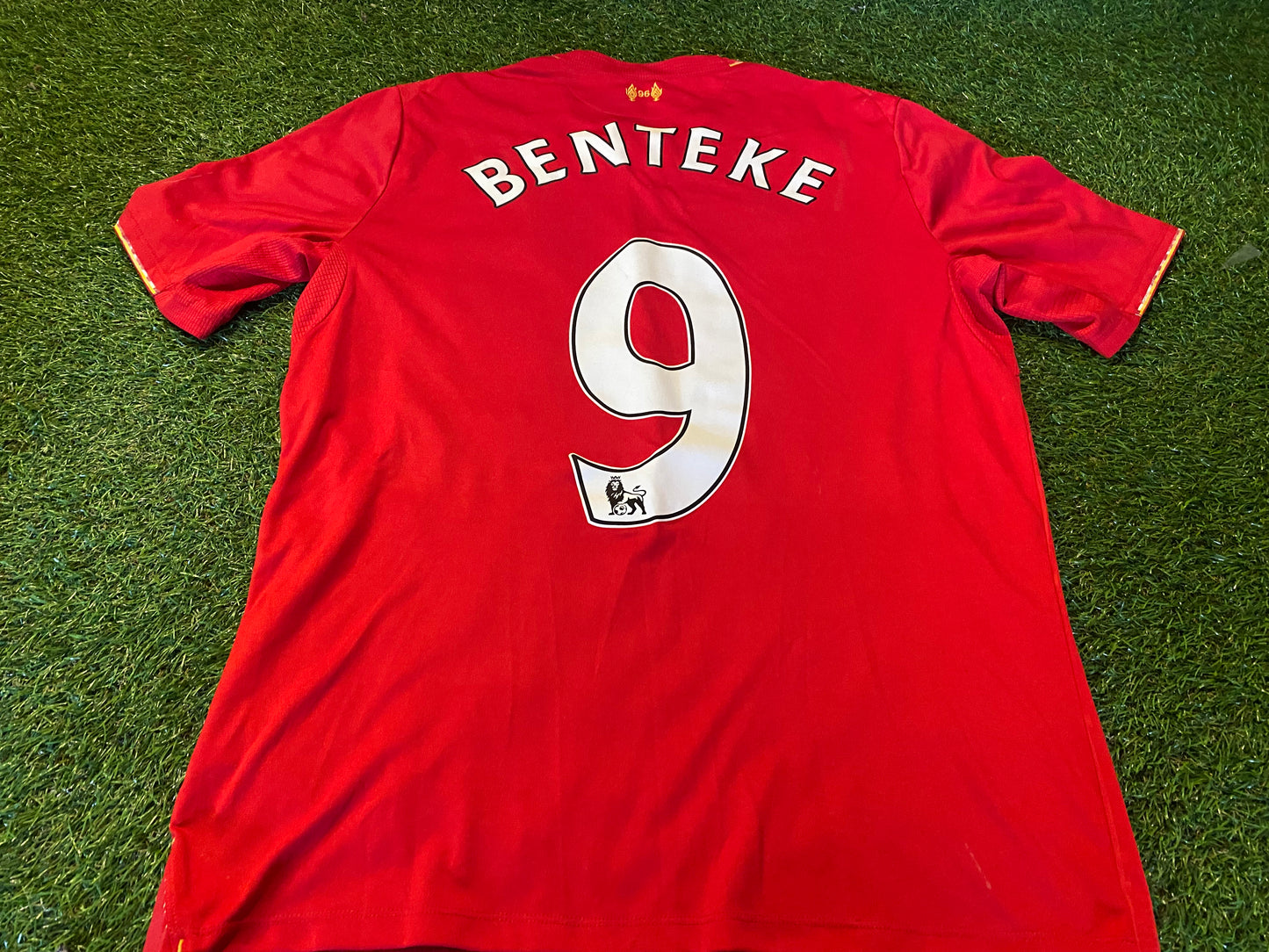 Liverpool England Football Soccer Medium Mans Benteke no9 New Balance Home Jersey