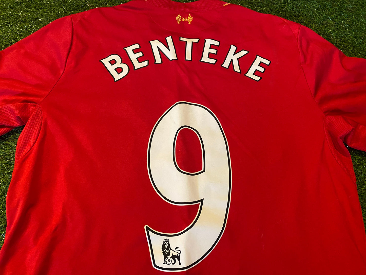 Liverpool England Football Soccer Medium Mans Benteke no9 New Balance Home Jersey