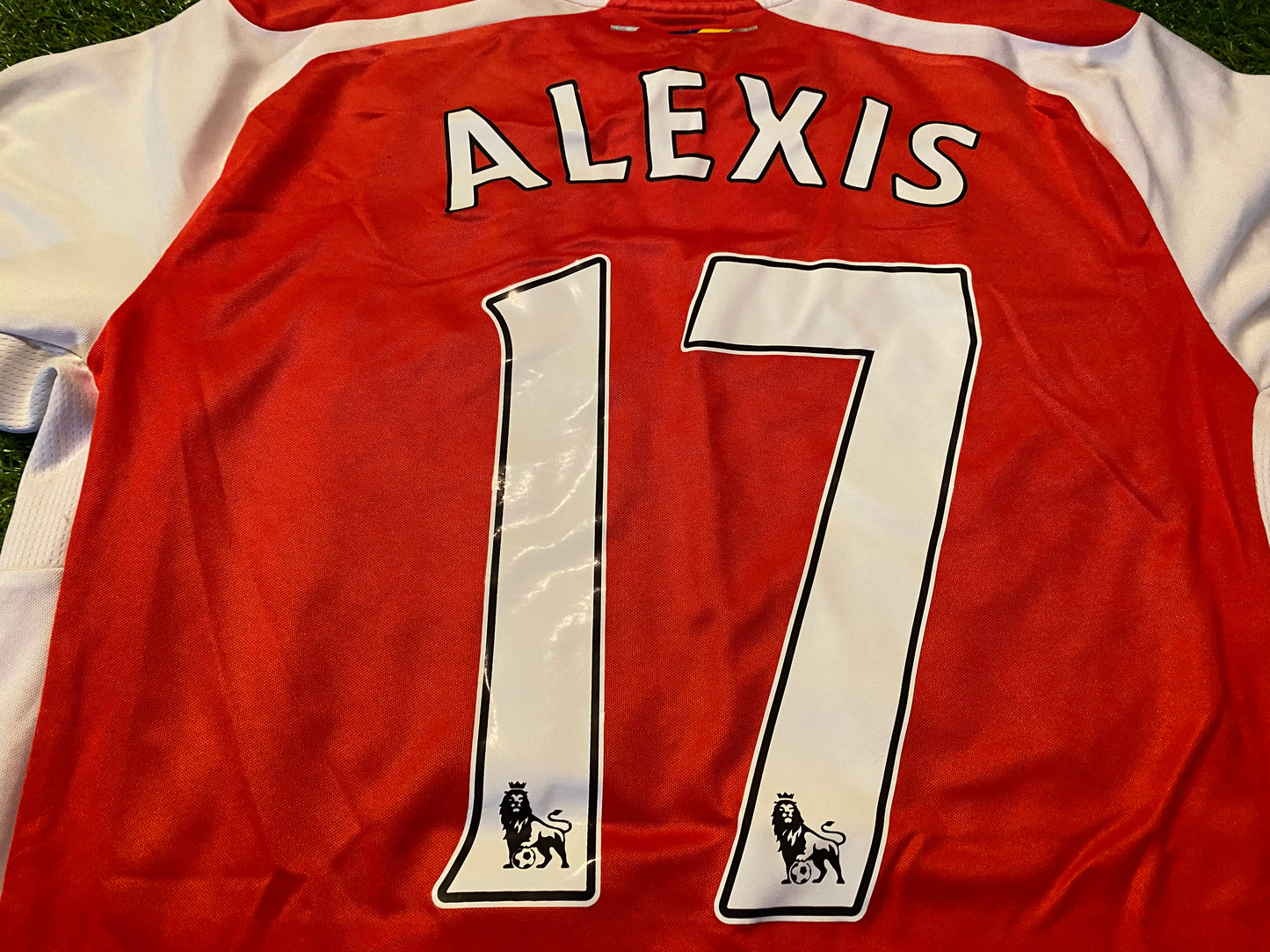 Arsenal England Football Soccer Medium Mans Puma Made Alexis no17 Home Jersey