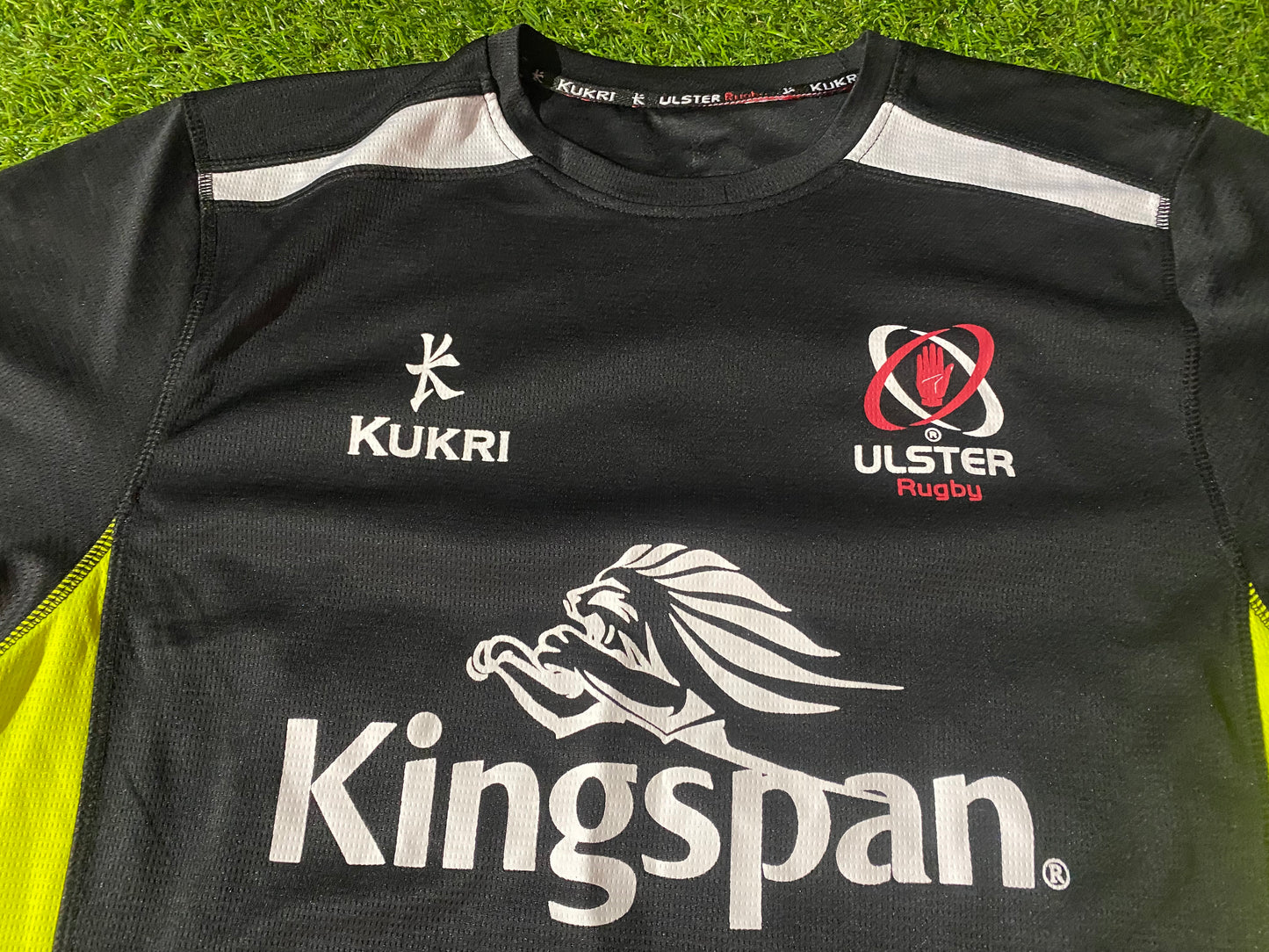 Ulster Northern Ireland Rugby Union Football Small Mans Kukri Made Lighter Leisure Jersey