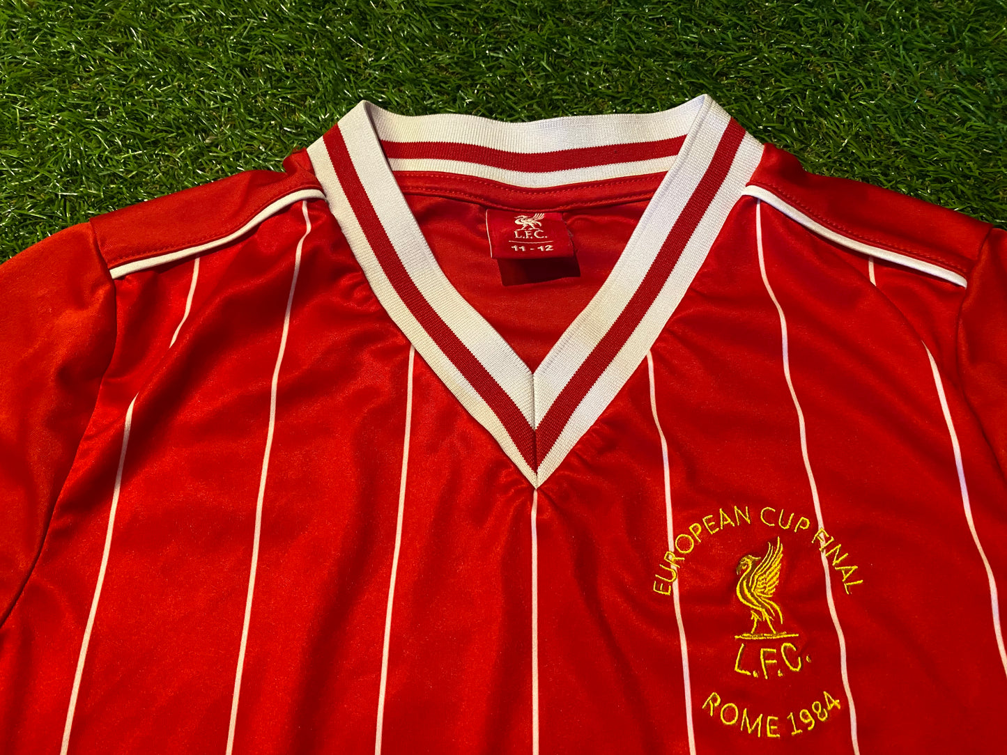 Liverpool FC Soccer Football Large Boys 10-11 Year Old European Cup Final 1984 Jersey