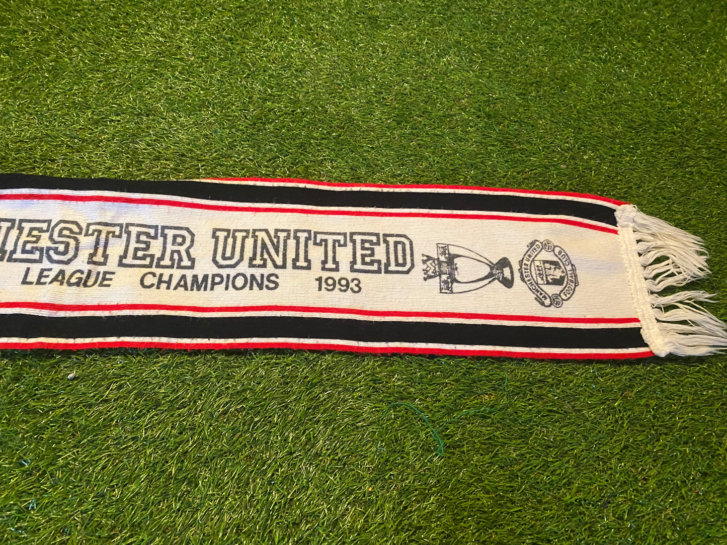 Manchester United Rare 1993 EPL Champions Soccer Football Full Size Adult Mans Scarf Scarves