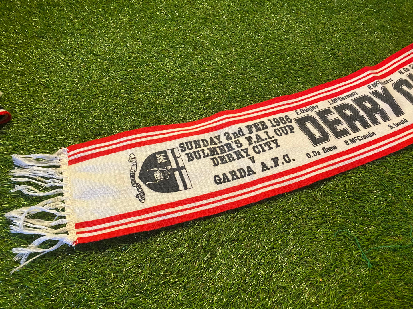 Derry City rare 1986 v Garda Vintage Soccer Football Full Size Adult Mans Scarf Scarves