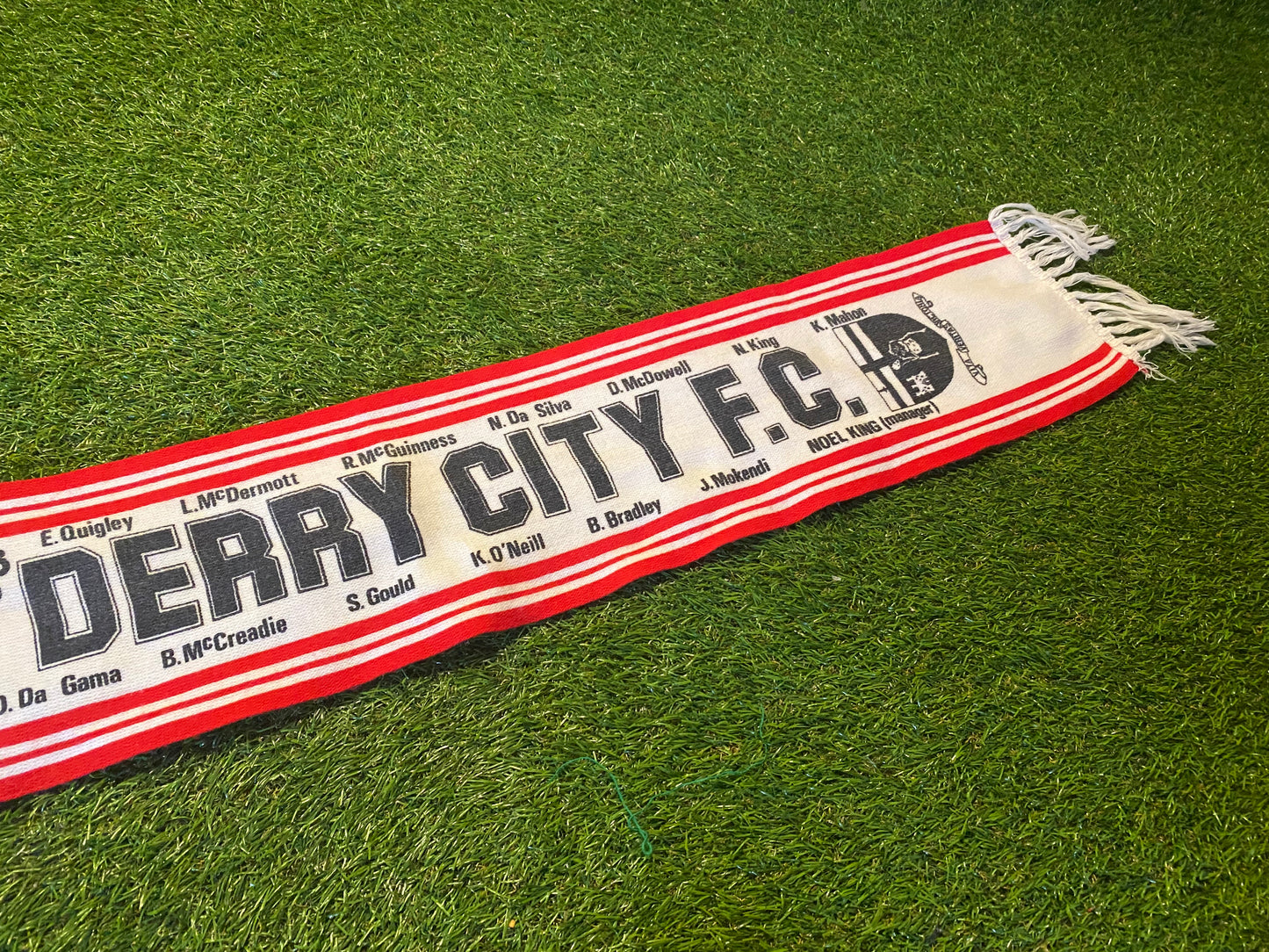 Derry City rare 1986 v Garda Vintage Soccer Football Full Size Adult Mans Scarf Scarves