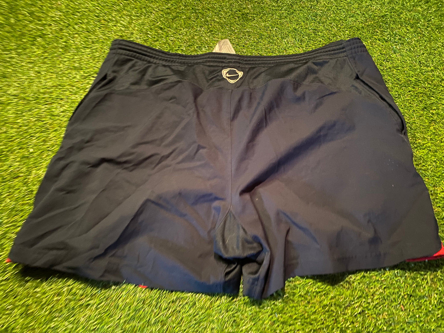 PSG Paris Saint Germain France Football XXL 2XL Mans Nike Made Lined Shorts