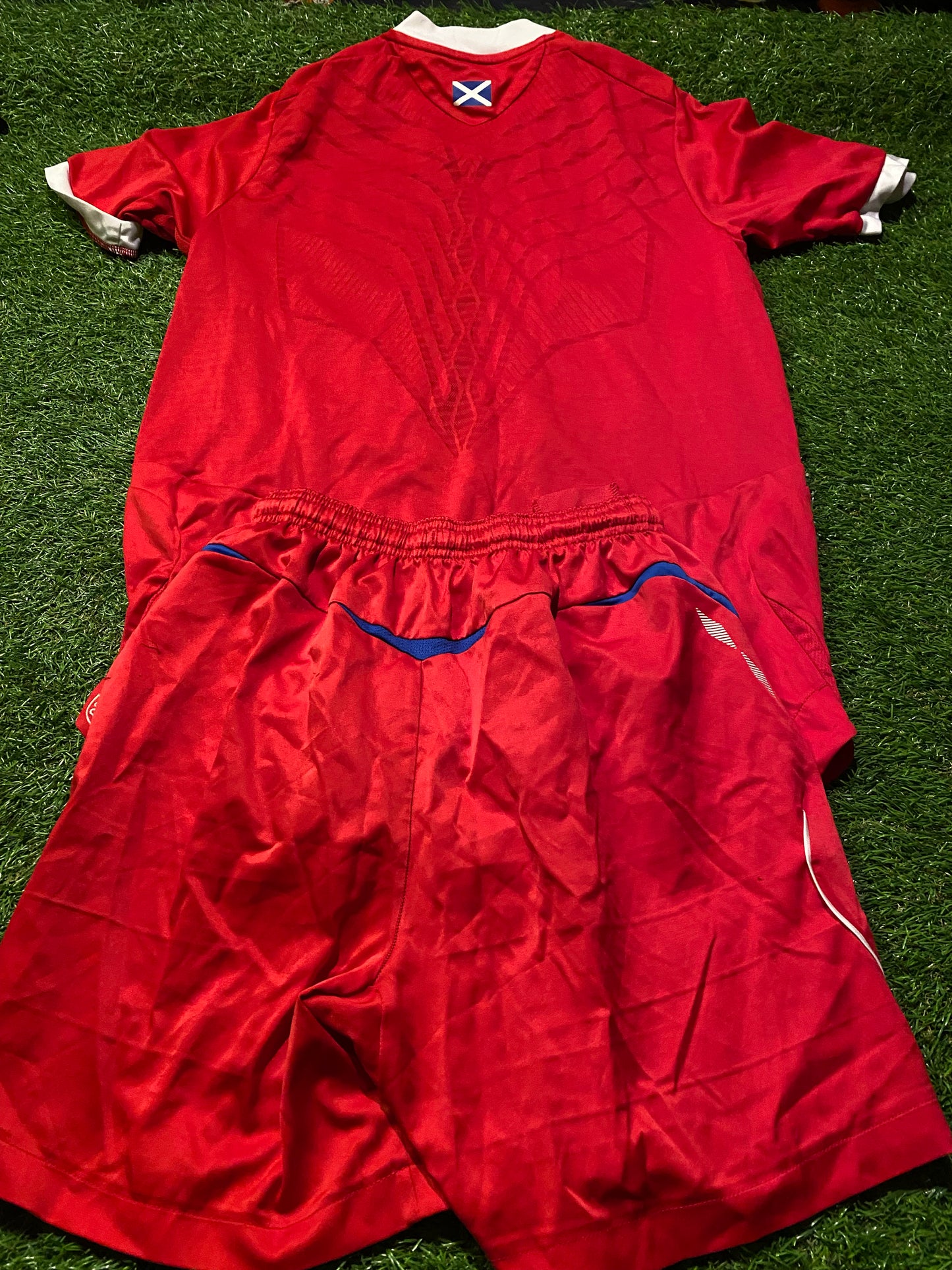 Glasgow Rangers Scotland Football XL Boys / Youths 13-15 Year Old Umbro Away Top & Shorts Set