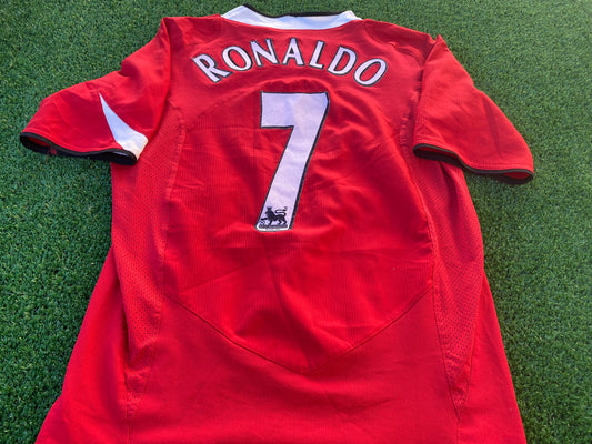 Manchester United England Football Small Mans Vintage 2005 Nike Ronaldo no7 Jersey