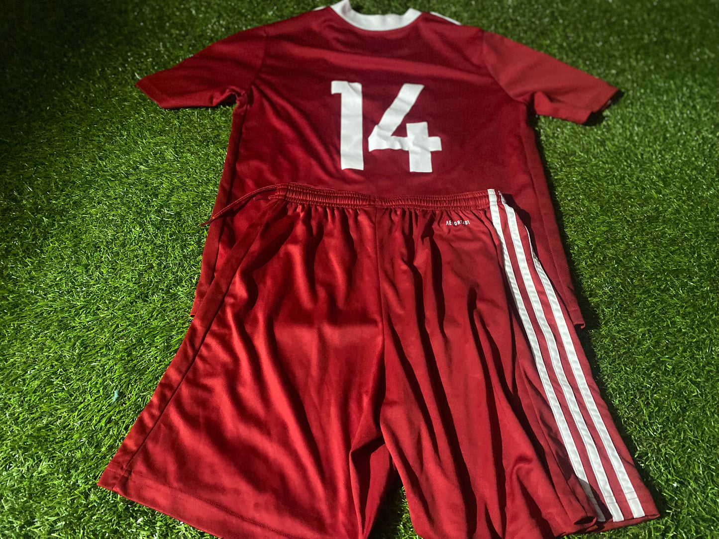 Portadown FC Northern Ireland Football Youths / XS Mans Adidas Made No14Top & Shorts Set