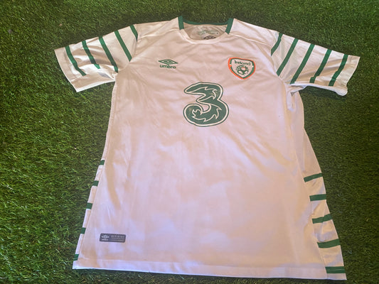 Republic of Ireland Football Soccer Medium Mans Umbro Made 2016 Away Jersey