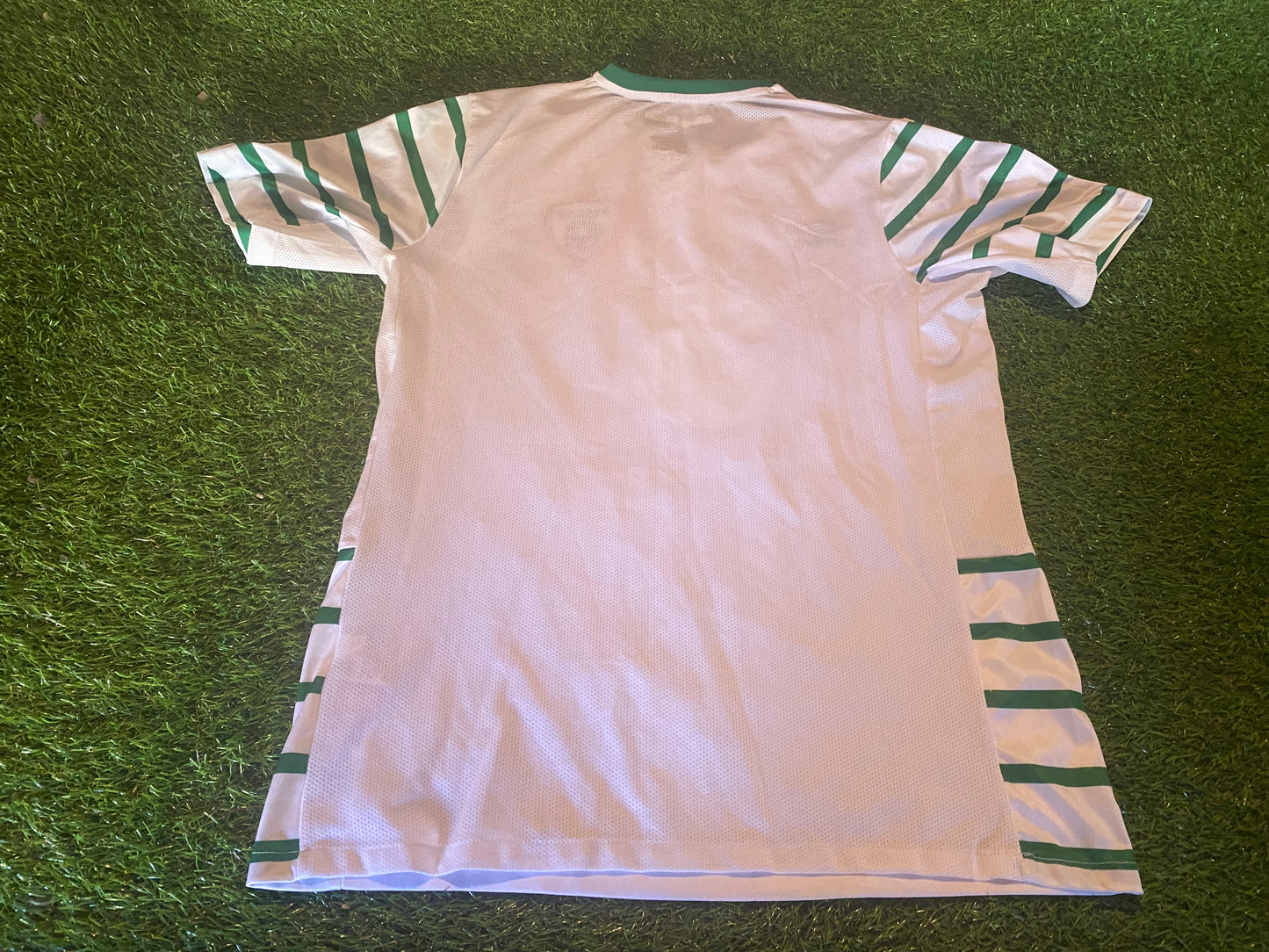 Republic of Ireland Football Soccer Medium Mans Umbro Made 2016 Away Jersey