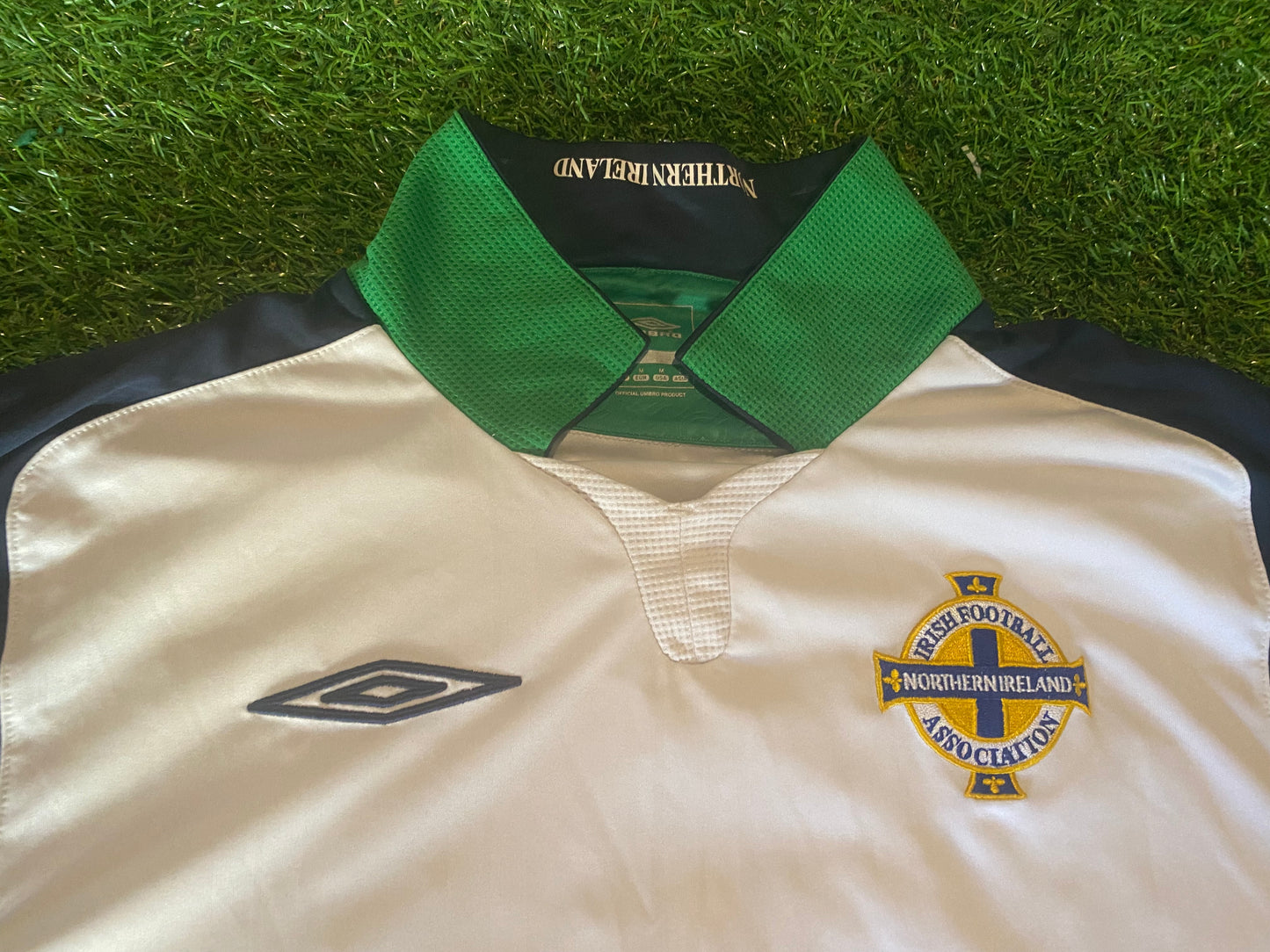 Northern Ireland Football Ulster Medium Mans Umbro Made L/S 2010 Away Jersey