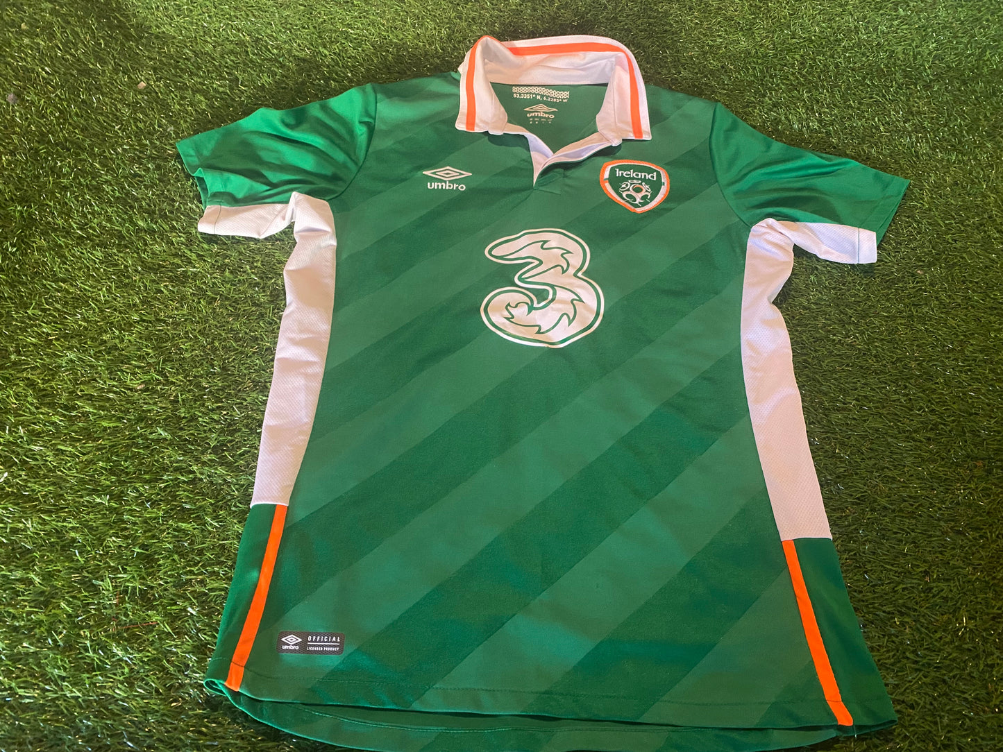 Republic of Ireland Football Soccer Medium Mans Umbro Made 2016 Home Jersey