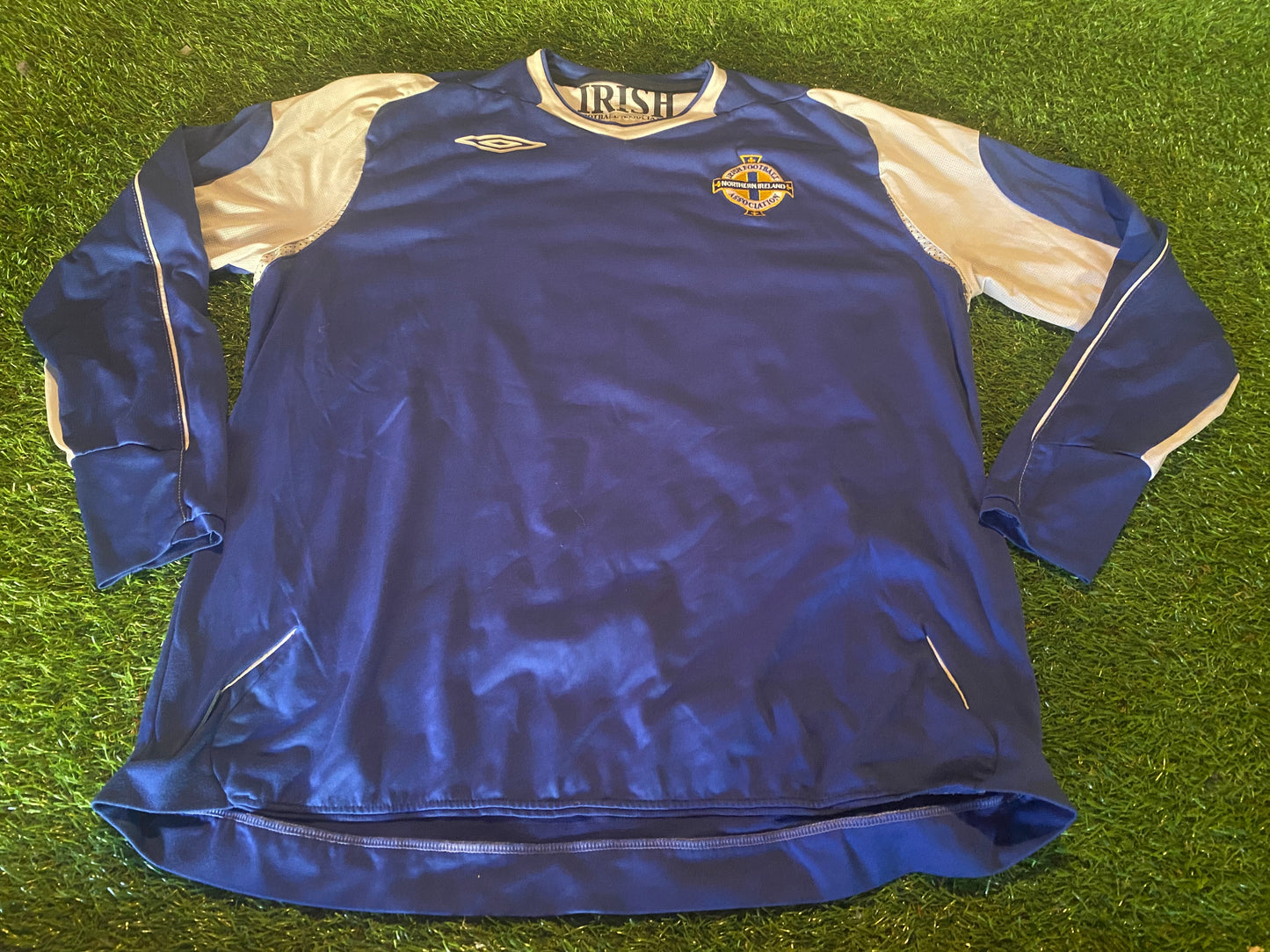 Northern Ireland Football Ulster XL Extra Large Mans Umbro Made L/S 2007 Away Jersey