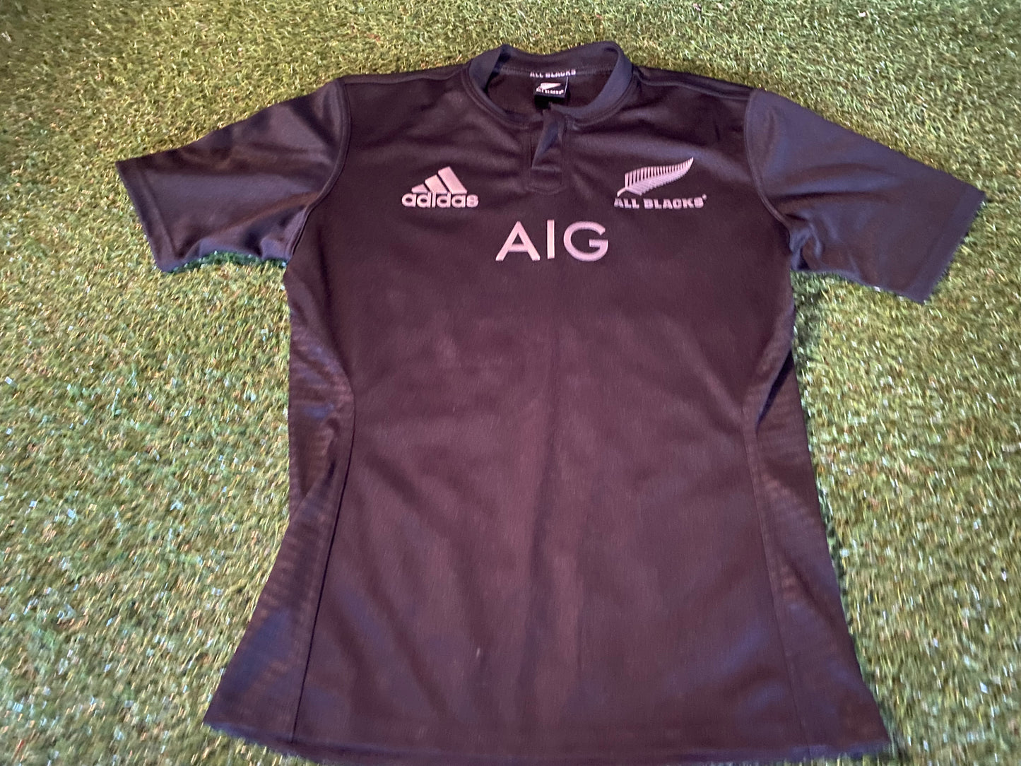 New Zealand All Blacks Rugby Union Football Medium Mans Adidas Made Home Jersey