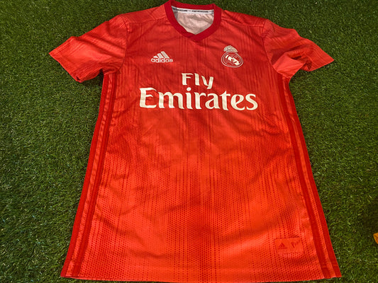 Real Madrid La Liga Spain Soccer Football XL Boys / Large Boys 13-14 yr BNWOT Adidas Jersey