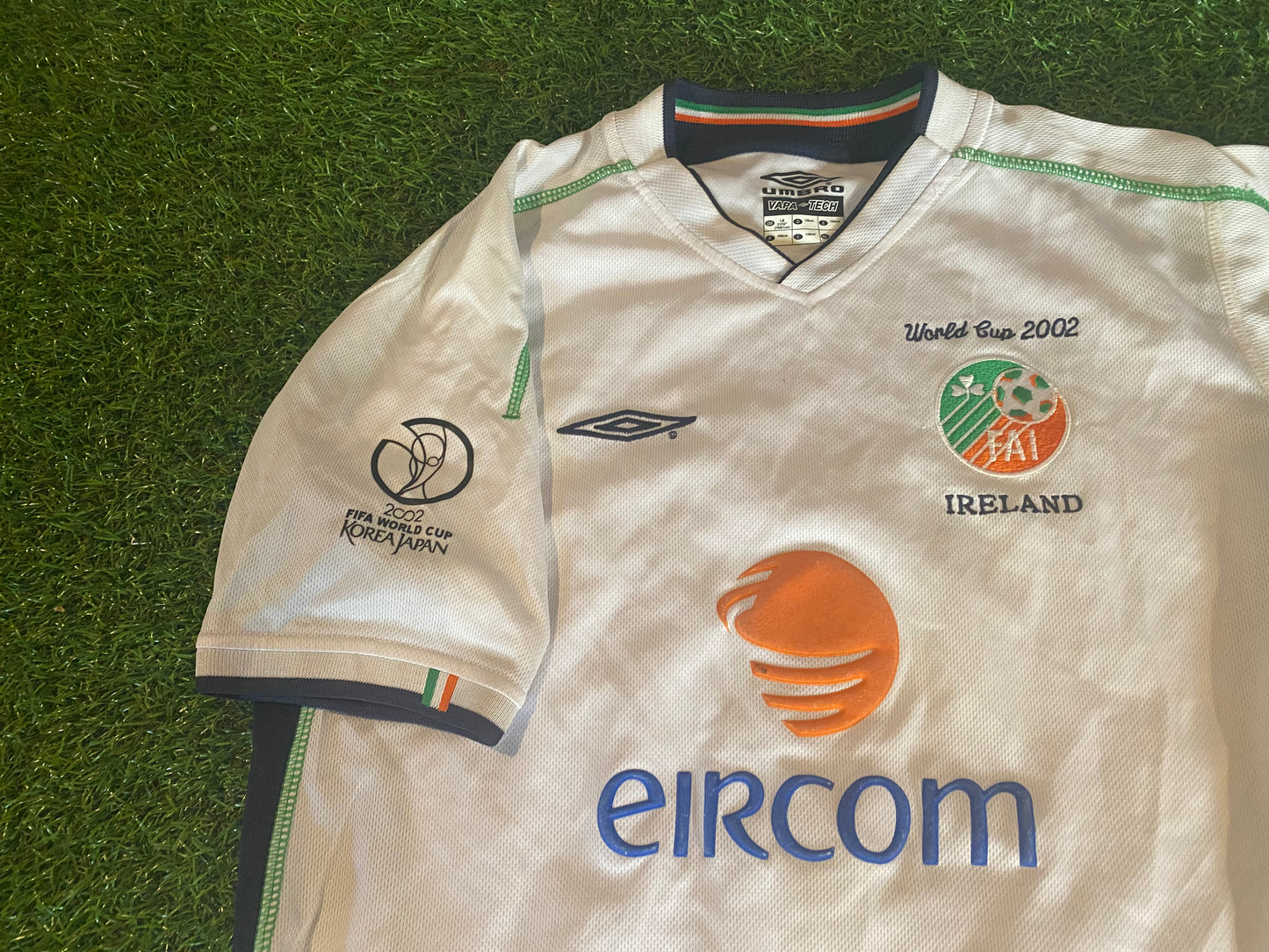 Republic of Ireland Eire Irish Soccer Football Large Boys 10-12 yr World Cup 2002 Jersey