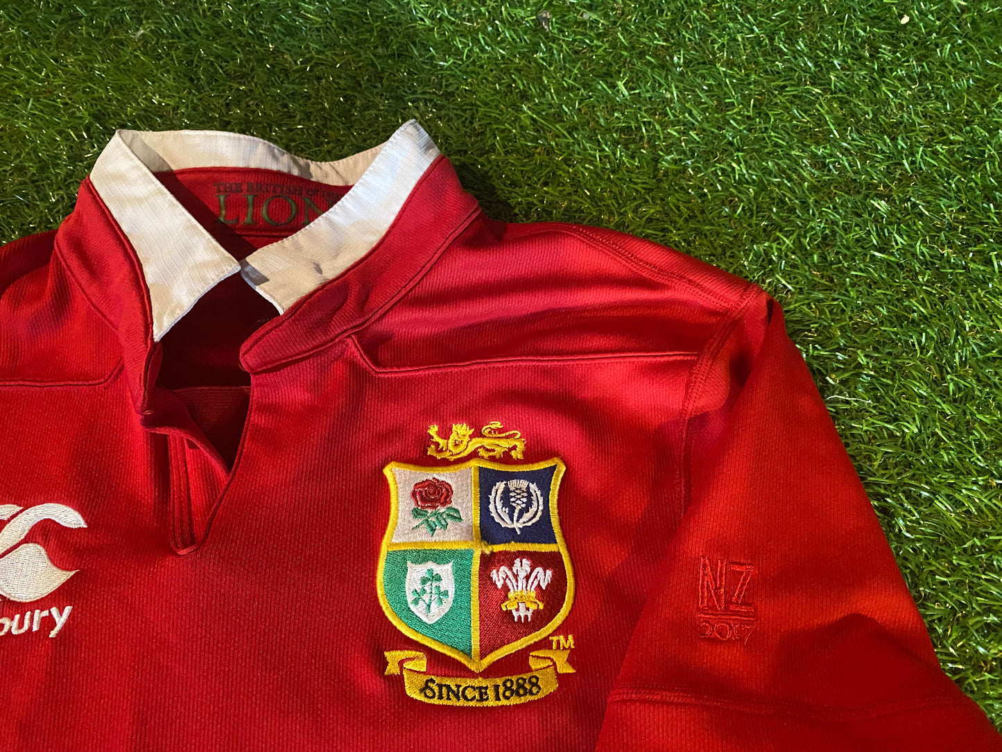 British & Irish Lions Rugby Union Football Small Mans 2017 CCC Tour of New Zealand Jersey