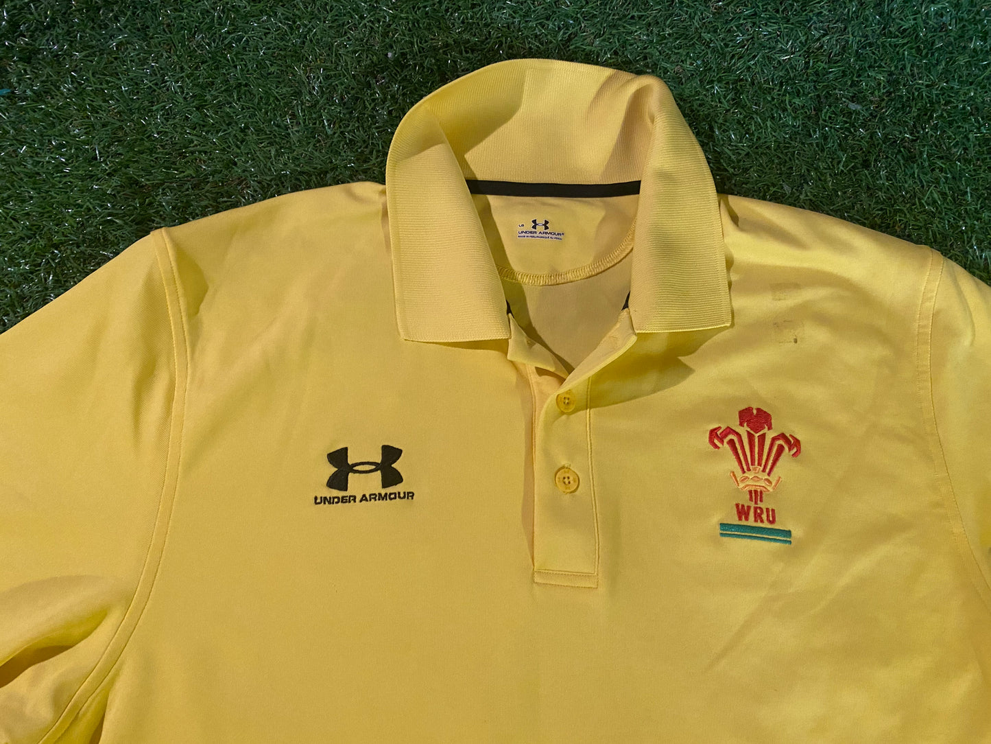 Wales Welsh Cymru Rugby Union Large Mans Under Armour Made Polo Jersey