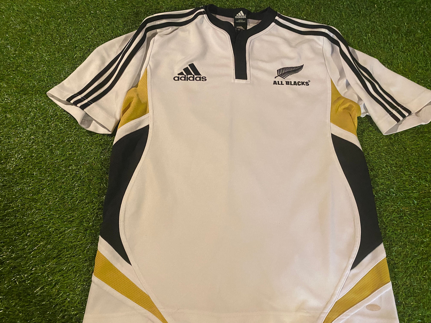 New Zealand All Blacks Rugby Union Football Medium Mans Adidas Made Away Jersey