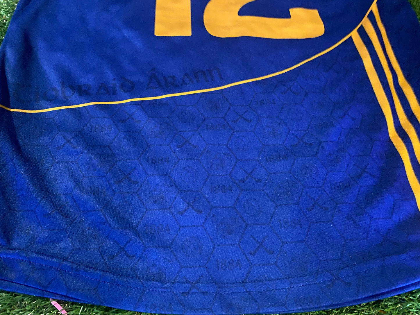 Co Tipperary Ireland GAA Gaelic Hurling Small to Medium Mans Match Worn no12 Jersey