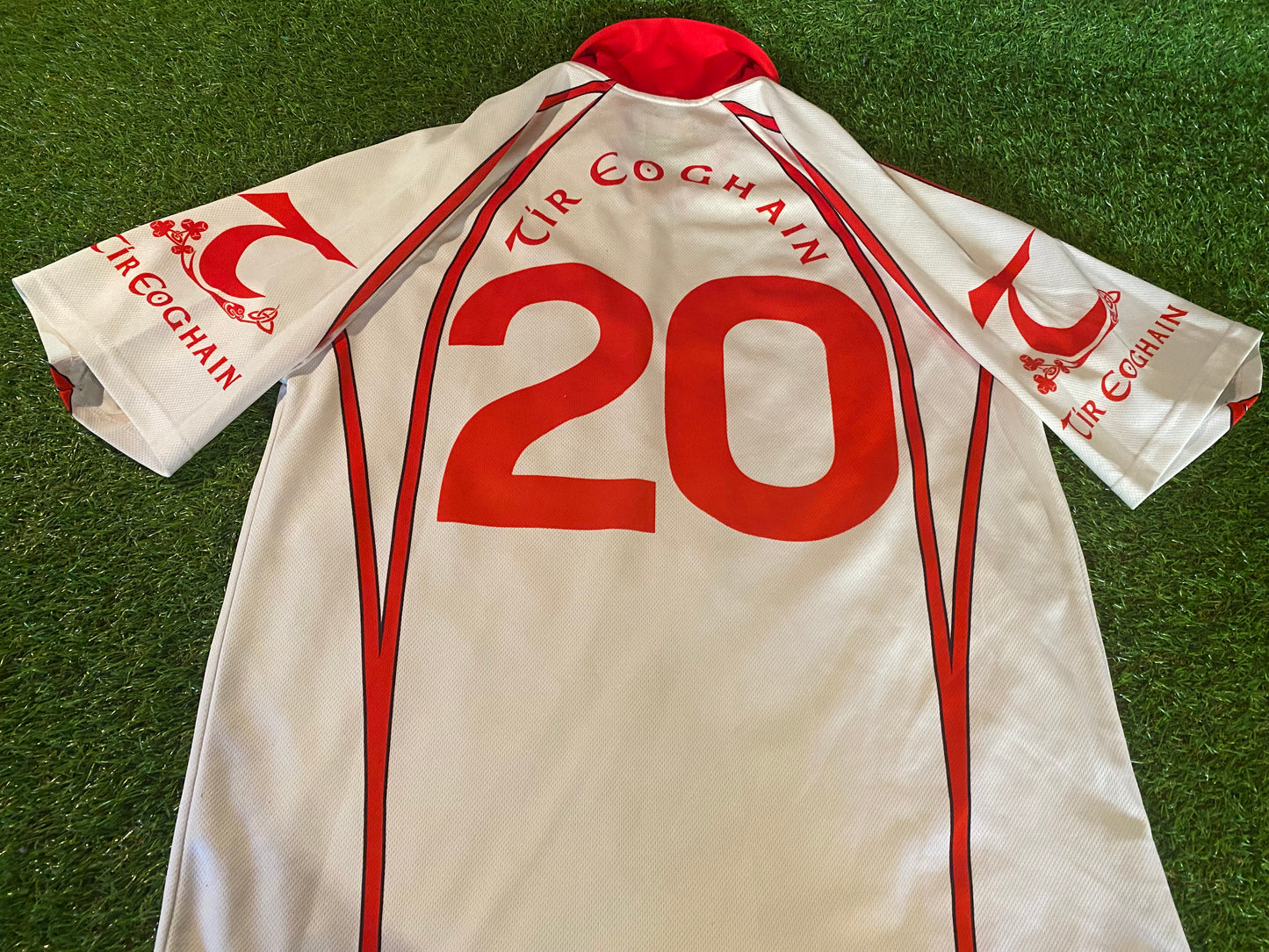 Co Tyrone Eire Irish Ireland GAA Gaelic Football Hurling Large Mans No20 Champions 2005 Jersey