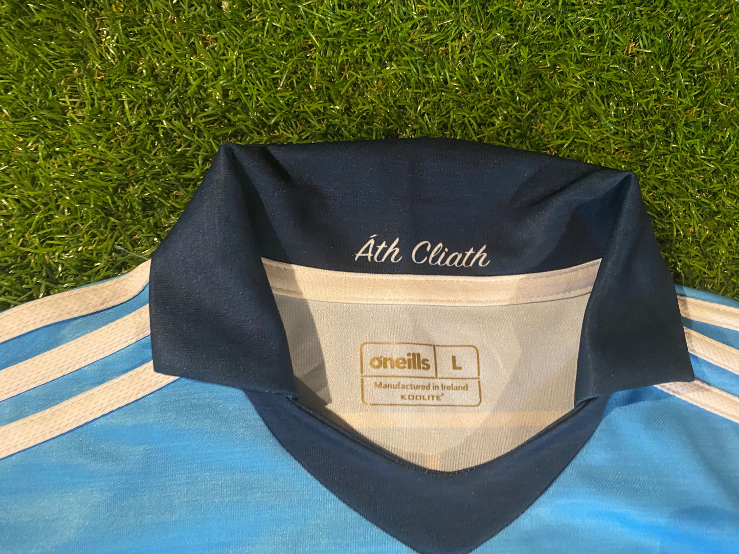 Co Dublin Ath Cliath Eire Ireland GAA Gaelic Football Hurling Large Mans Oneills Jersey