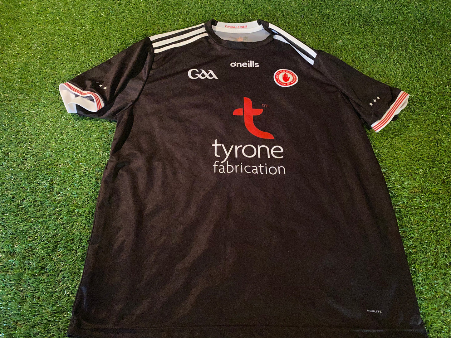 Co Tyrone Eire Ireland GAA Gaelic Hurling Football XL Extra Large Mans Oneills Jersey