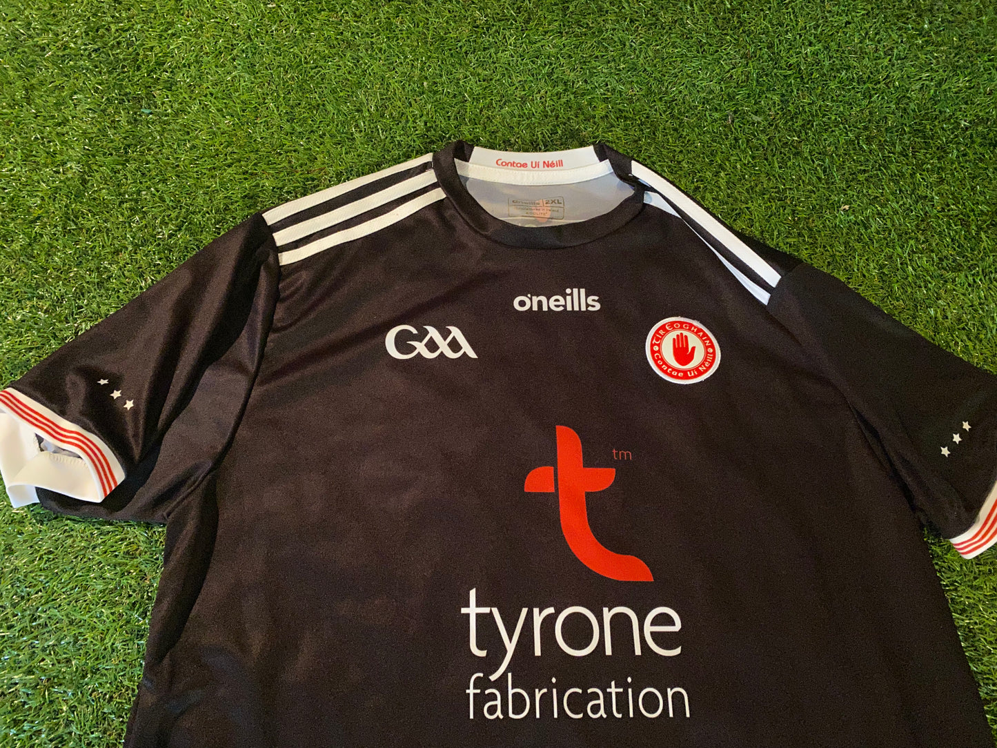 Co Tyrone Eire Ireland GAA Gaelic Hurling Football XL Extra Large Mans Oneills Jersey