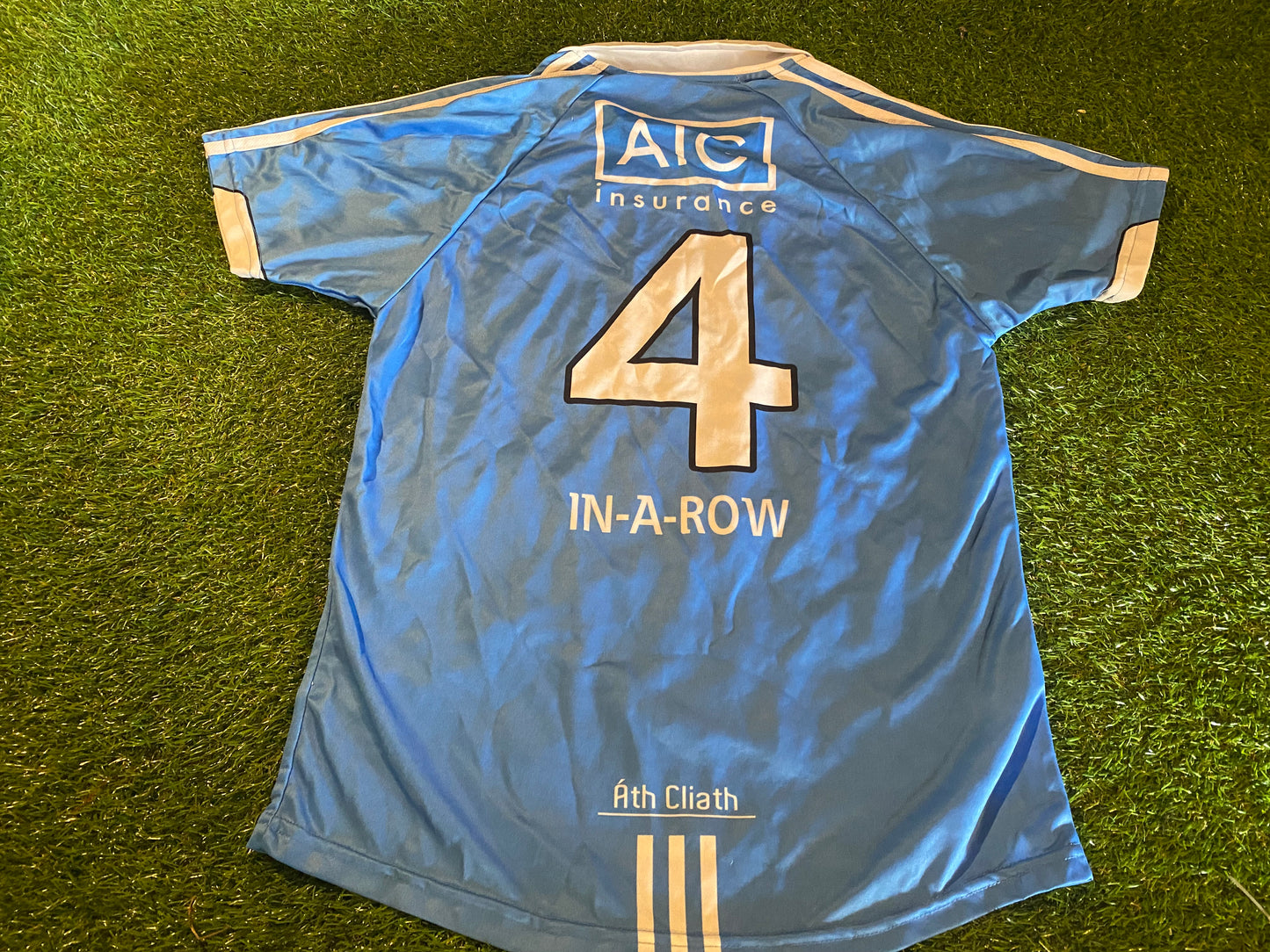 Co Dublin Ath Cliath Ireland GAA Gaelic Hurling Large Mans Tight Fit 4 In A Row no4 Jersey