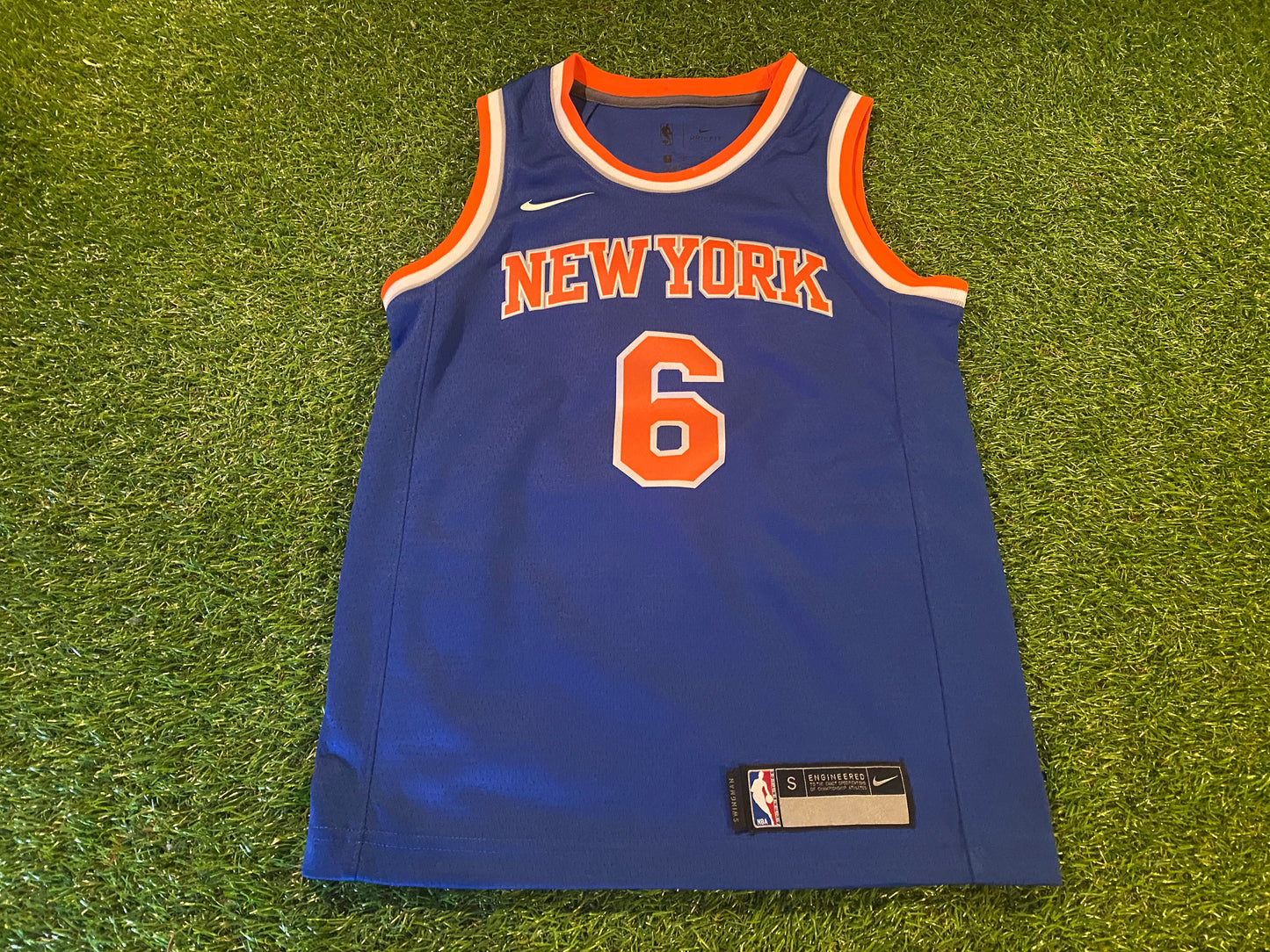 New York Knicks NBA USA United States of America Basketball Small Boys 8-9 Year Old Jersey