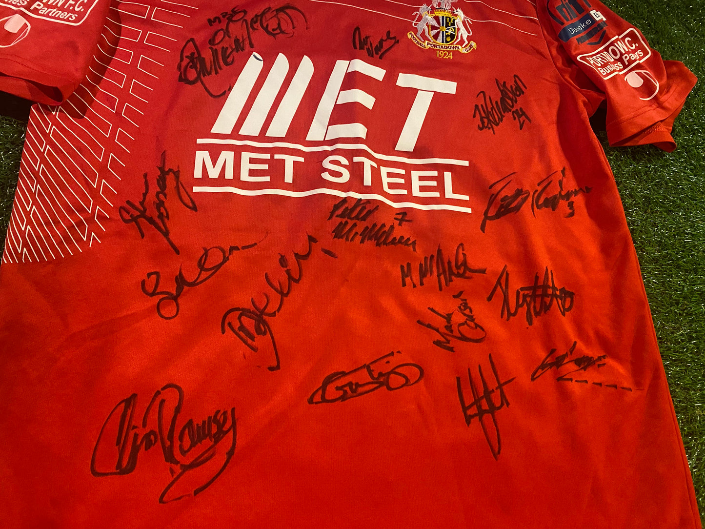 Portadown FC Northern Ireland Soccer Football Large Mans Squad Signed Match worn Jersey