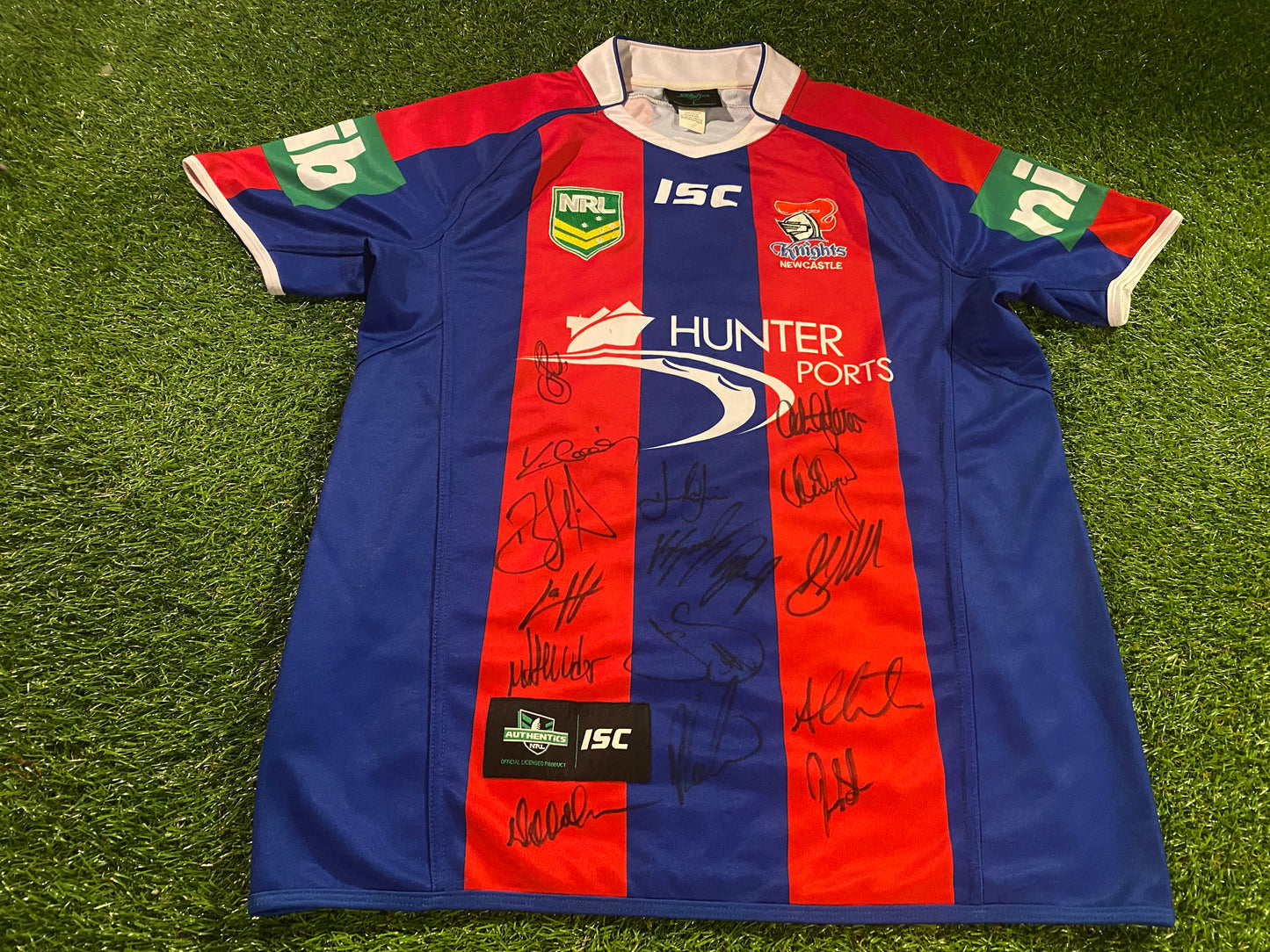 Newcastle Knights Australia NRL Rugby League Large Mans Squad Signed x 15 Jersey